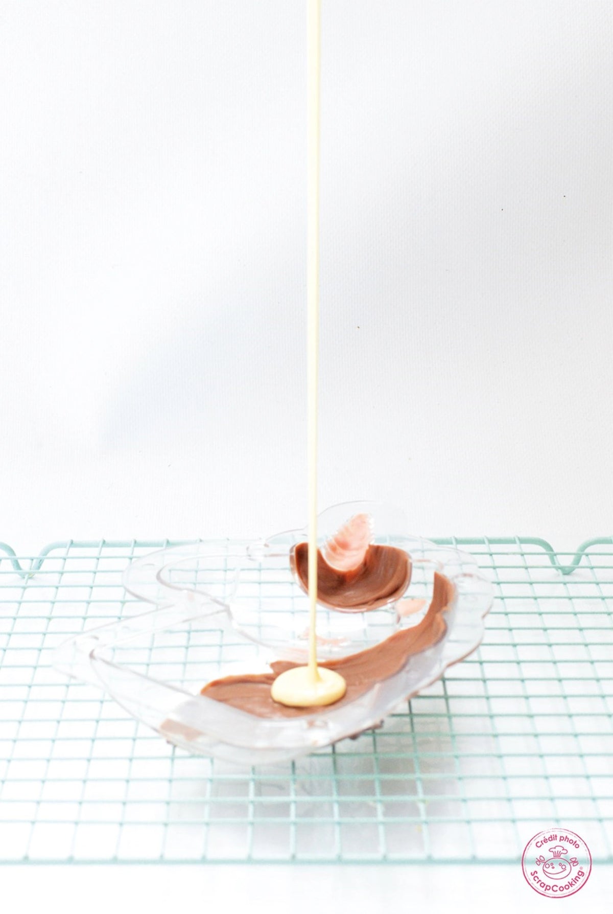 3D Schokoladenform Einhorn in Transparent präsentiert im Onlineshop von KAQTU Design AG. Backform / Backblech ist von Scrap Cooking