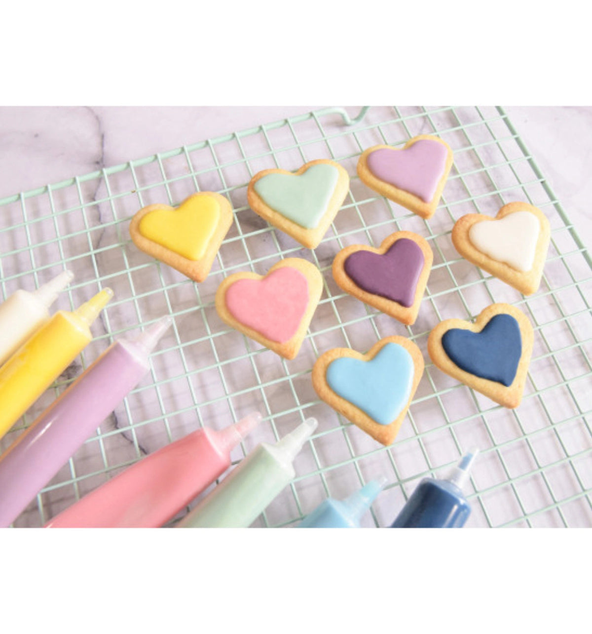 4 Schokostifte rosa, grün, gelb, weiss 4x25g in Mehrfarbig präsentiert im Onlineshop von KAQTU Design AG. Zutaten ist von Scrap Cooking