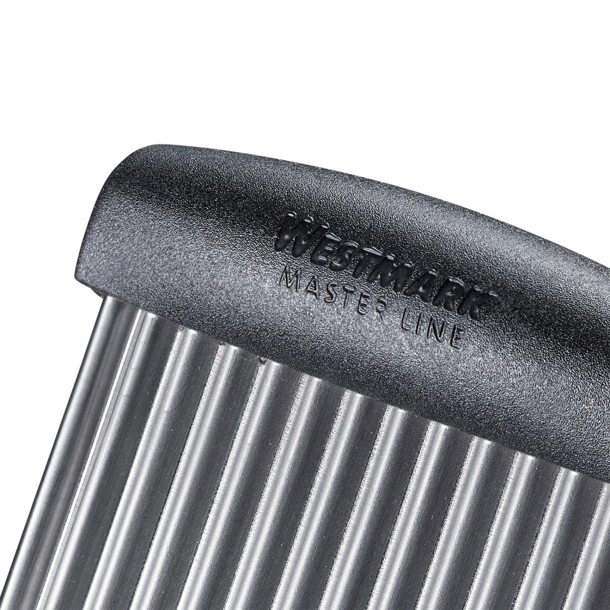 Grauer Wellen- und Buntschneider Master Line von Westmark, kompaktes Küchenwerkzeug zum Schneiden von Wellenformen aus Gemüse und Früchten.