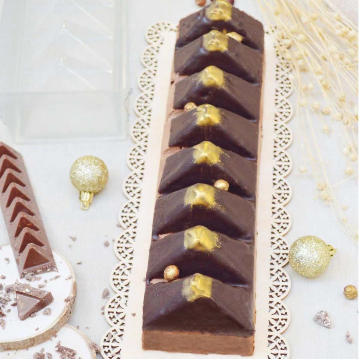 2er Set Bûche Royale in Weiss präsentiert im Onlineshop von KAQTU Design AG. Backform / Backblech ist von Scrap Cooking