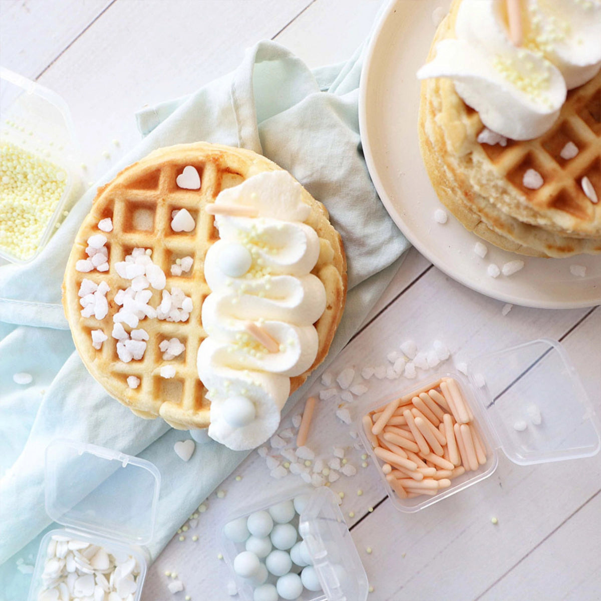 Teigmischung Waffeln 480g in Braun präsentiert im Onlineshop von KAQTU Design AG. Zutaten ist von Scrap Cooking