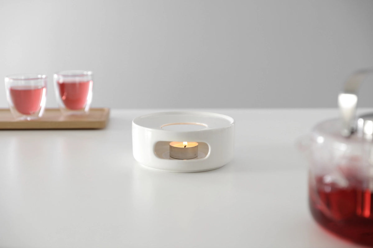 Minima Teestövchen D14cm H5.6cm Porzellan weiss in Weiss präsentiert im Onlineshop von KAQTU Design AG. Küchenhelfer ist von Viva