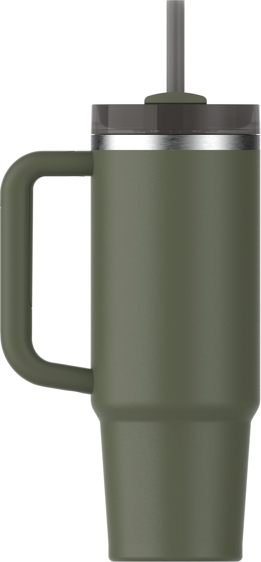 Moderne Stanley Quencher FlowState 0.89l in getrocknetem Kieferngrün, perfekt für kalte Getränke und nachhaltigen Genuss unterwegs.