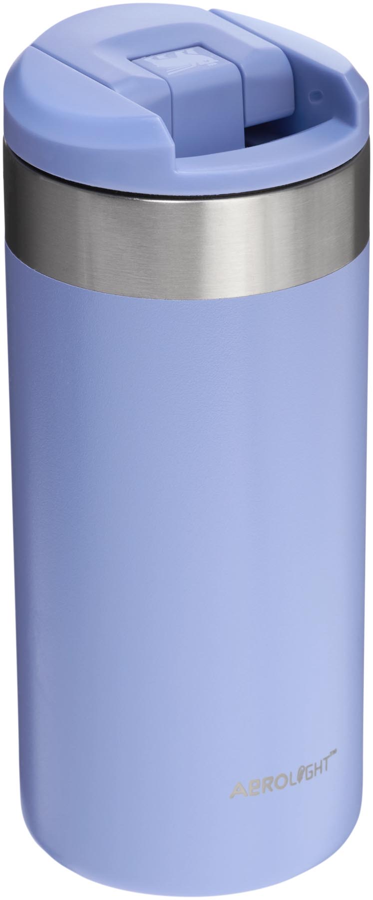 Stylische AeroLight Transit Mug in zartem Hydrangea-Violett von Stanley, ideal für unterwegs und perfekt für heiße oder kalte Getränke.