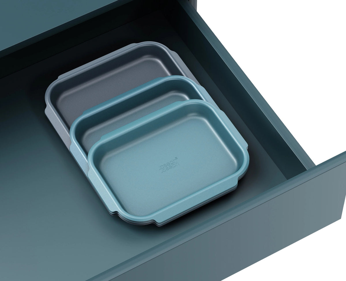 3er Set Nest Bake Backform 30x23 32.6x30 40.9x30 in Blau präsentiert im Onlineshop von KAQTU Design AG. Backform / Backblech ist von Joseph Joseph