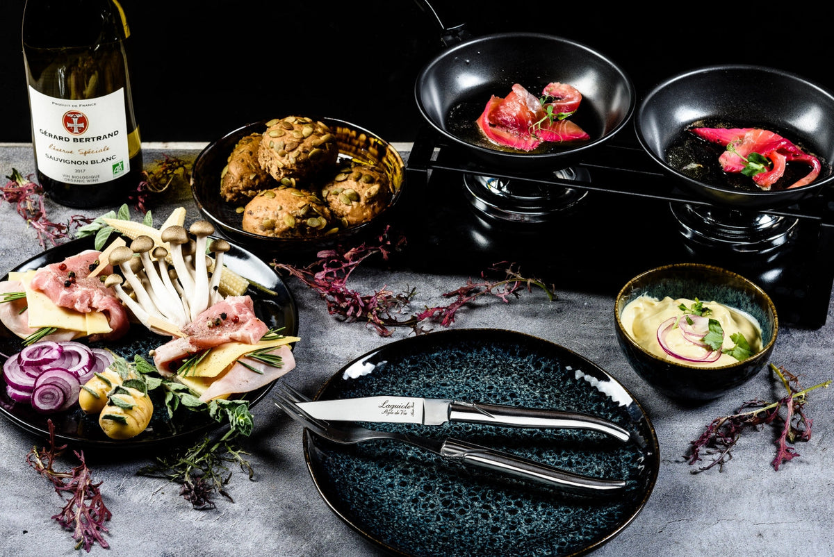 Laguiole Luxury Line Steakmesser rostfreier Stahl in Silber präsentiert im Onlineshop von KAQTU Design AG. Küchenmesser ist von Laguiole Style de Vie