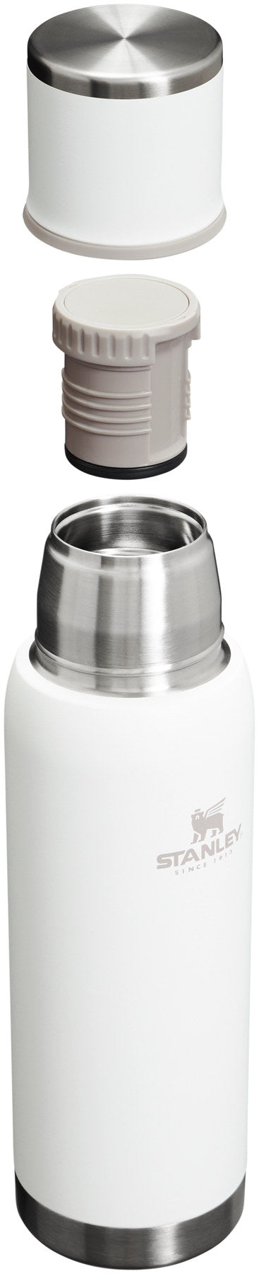 Adventure To-Go Flasche 1.0l frost in Weiss präsentiert im Onlineshop von KAQTU Design AG. Thermosflasche ist von Stanley