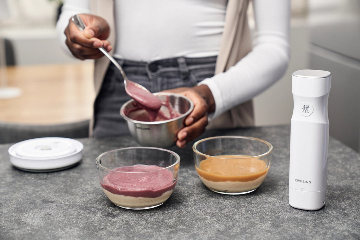 Fresh & Save Bowls Vakuumschüssel S, Glas in Transparent präsentiert im Onlineshop von KAQTU Design AG. Aufbewahrungsbeutel ist von Zwilling