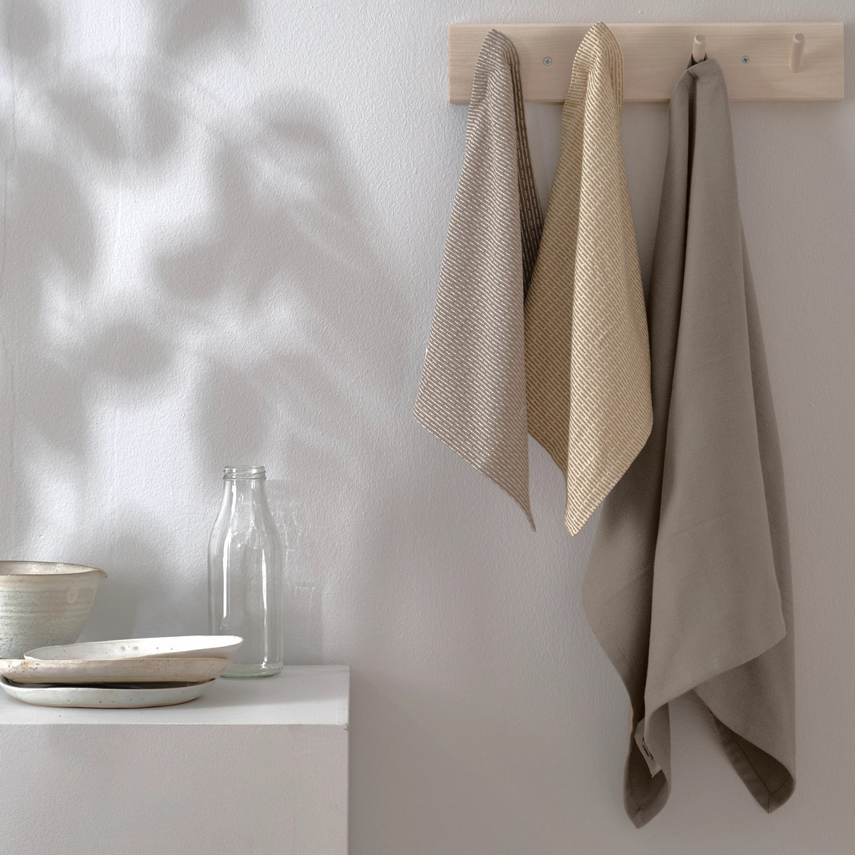 3er Set Geschirr- und Spühltuch 53x86cm earth Biobaumwolle in Mehrfarbig präsentiert im Onlineshop von KAQTU Design AG. Küchentuch ist von The Organic Company