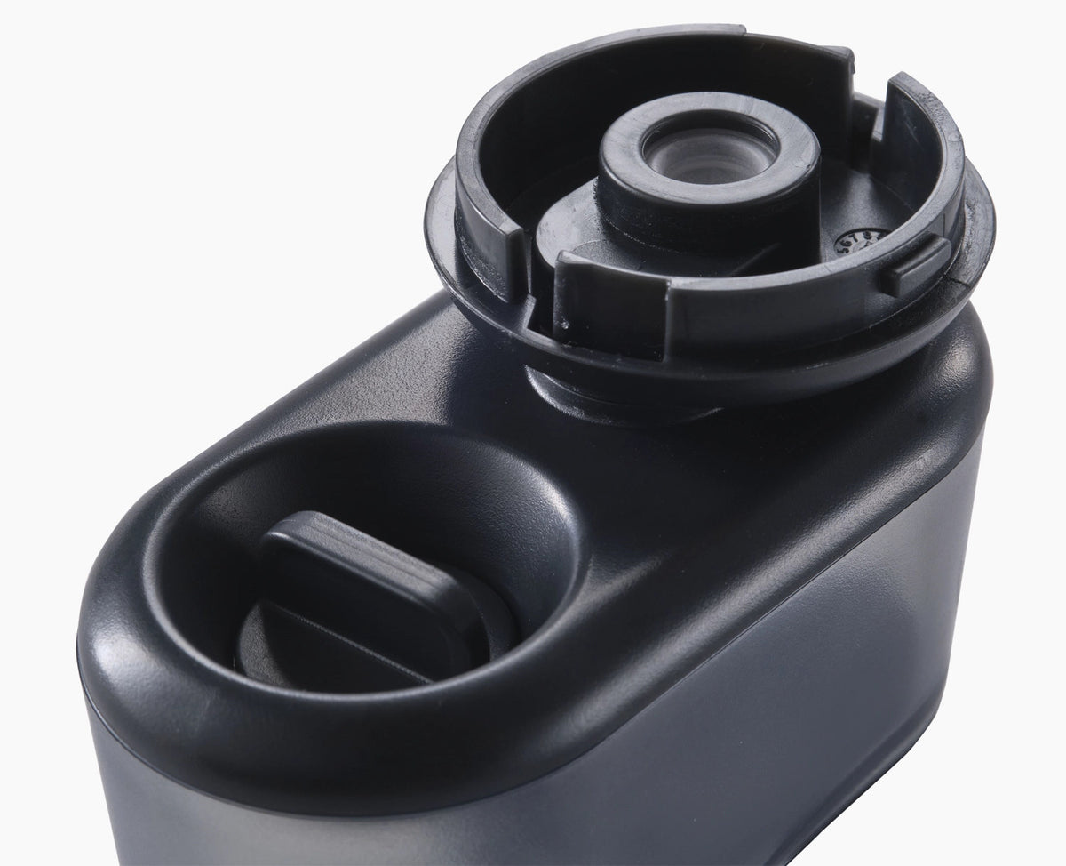 SinkTech Seifenspender mit Handbürste und Halter 11.8x9.2cm in Schwarz präsentiert im Onlineshop von KAQTU Design AG. Abwasch ist von Joseph Joseph