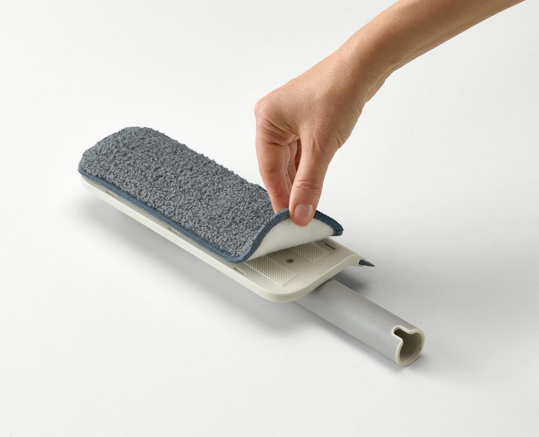 Praktisches CleanTech Ersatzpad in Blau, 27x9 cm, von Joseph Joseph, perfekt für müheloses und streifenfreies Reinigen von Fenstern und Glas.