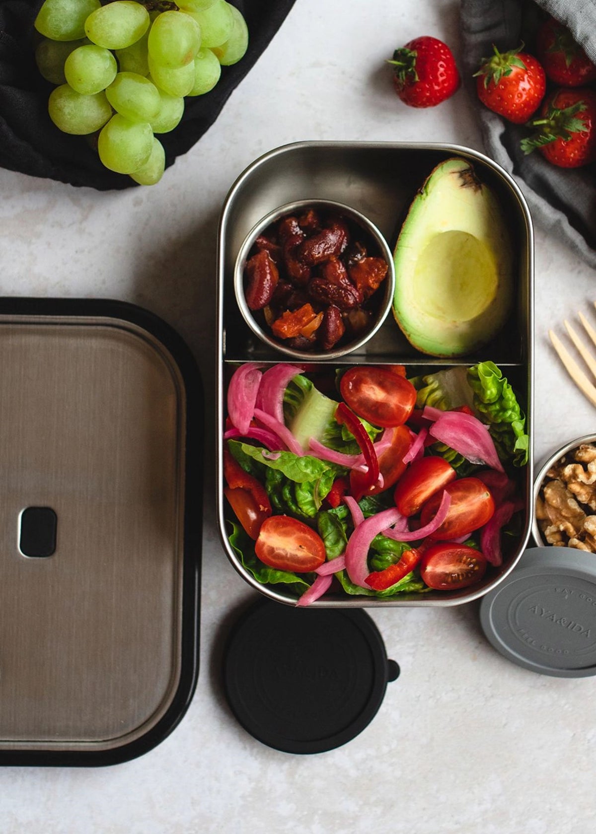 Lunch Box 1000ml Matte Black in Schwarz präsentiert im Onlineshop von KAQTU Design AG. Snackbox ist von AYA&IDA