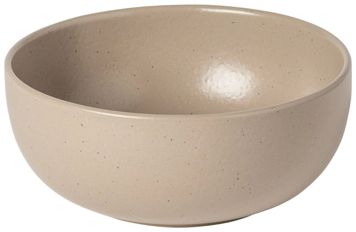 Braune Steinzeug-Schale von Costa Nova mit rundem, glattem Rand, Durchmesser 15.3 cm, Höhe 6.3 cm, Fassungsvermögen 630 ml.