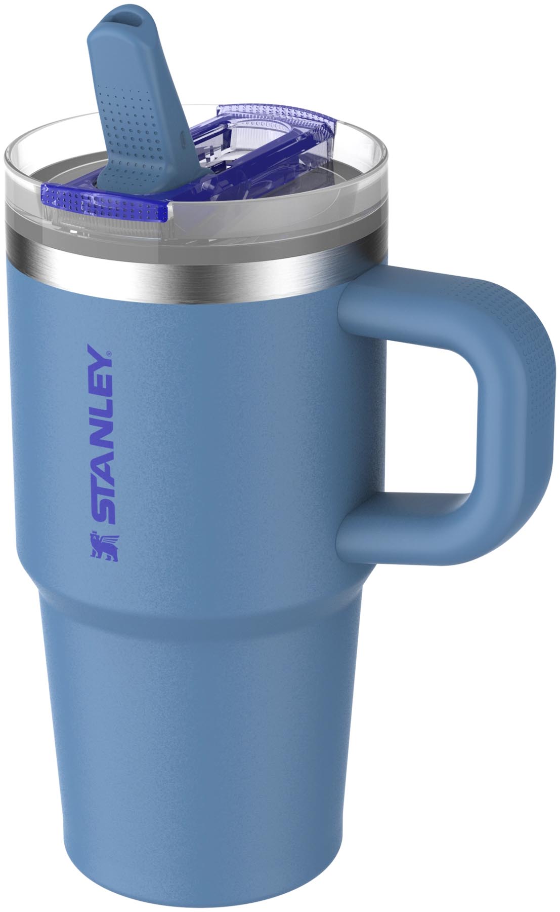 Stylische Stanley Quencher ProTour Thermosflasche in Himmelblau mit praktischem Flip Straw, perfekt für kalte Getränke bei Outdoor-Abenteuern.