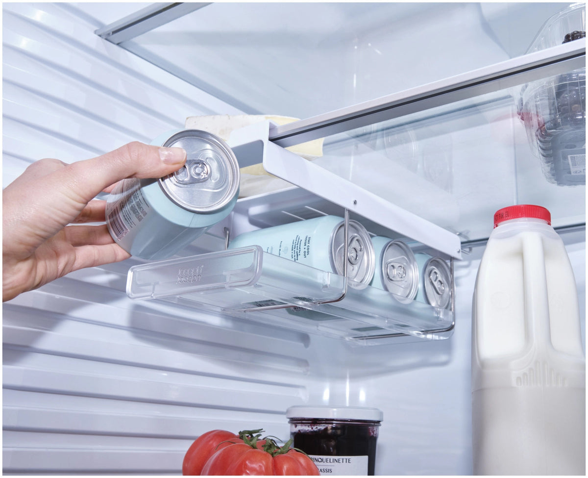 FridgeStore Kühlschrank-Unterregal Dosenhalter in Grau präsentiert im Onlineshop von KAQTU Design AG. Küchenhelfer ist von Joseph Joseph
