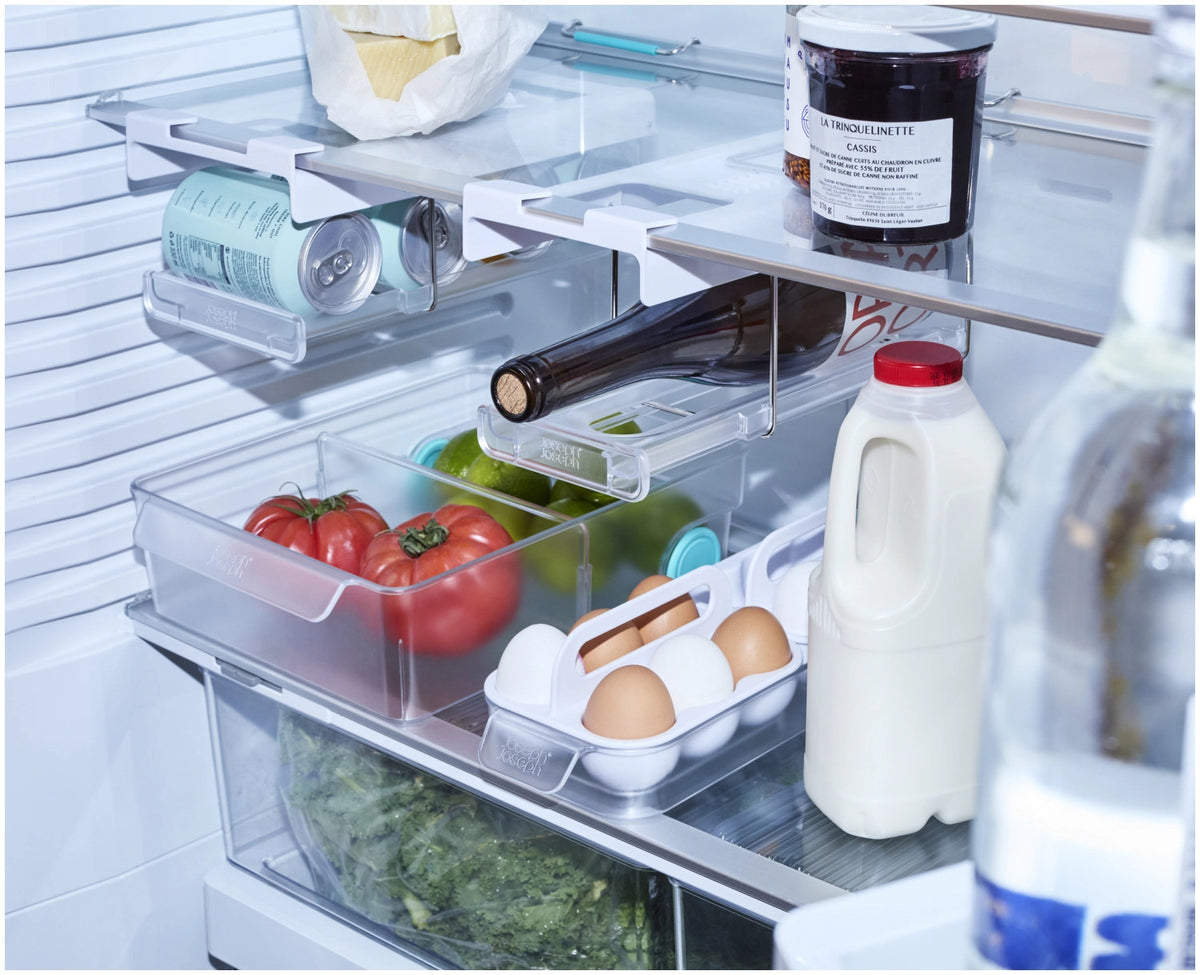 FridgeStore Kühlschrank-Aufbewahrungsbehälter extra gross in Transparent präsentiert im Onlineshop von KAQTU Design AG. Aufbewahrungsbehälter ist von Joseph Joseph