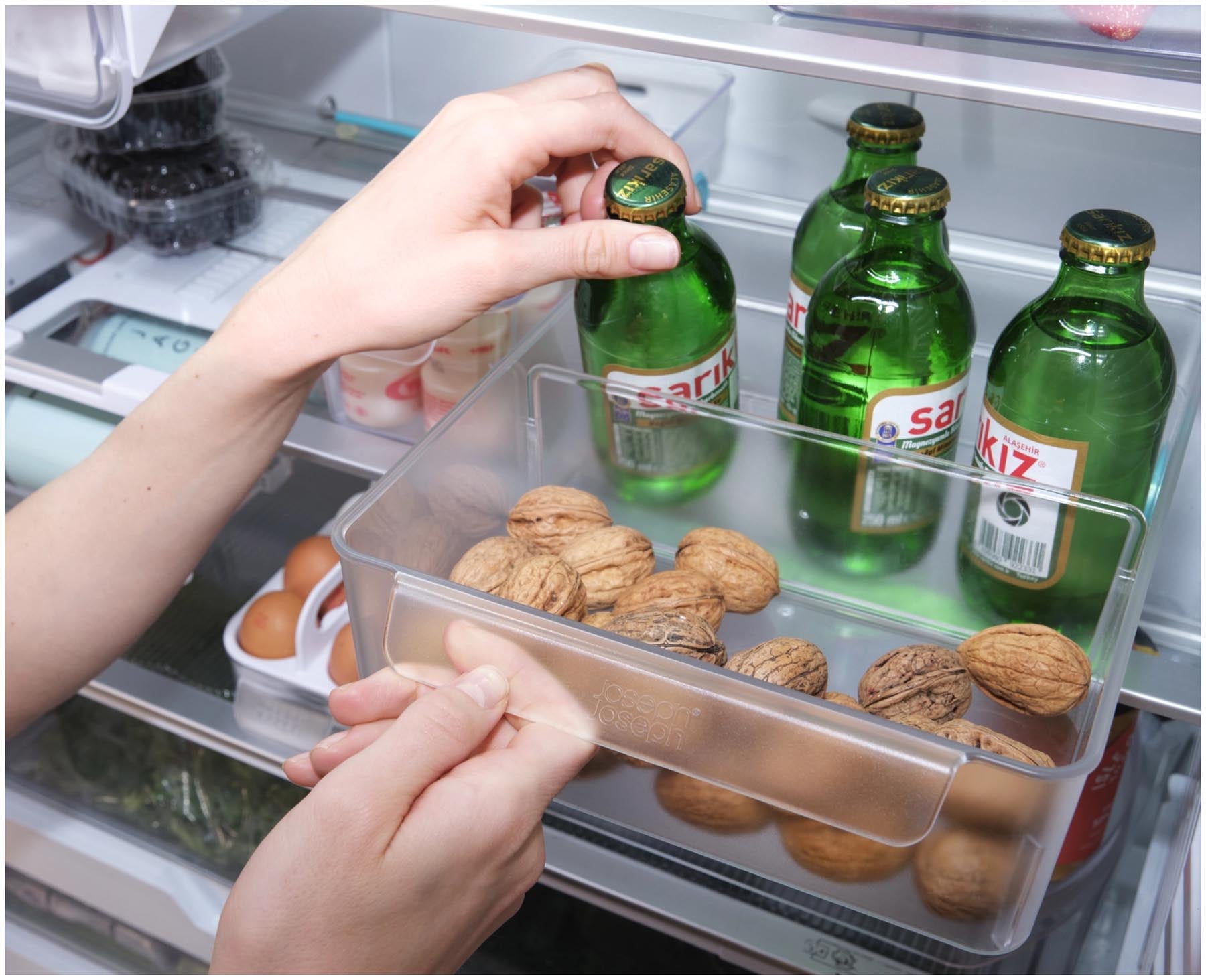 Großer, transparenter FridgeStore Kühlschrank-Aufbewahrungsbehälter von Joseph Joseph, ideal für die praktische Aufbewahrung von Lebensmitteln.