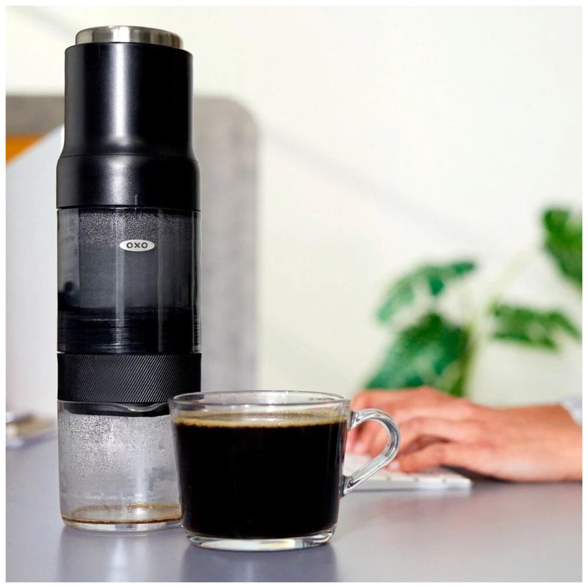 GG Brew Kaffeezubereiter in 2-5min in Schwarz präsentiert im Onlineshop von KAQTU Design AG. Kaffeemaschine ist von OXO