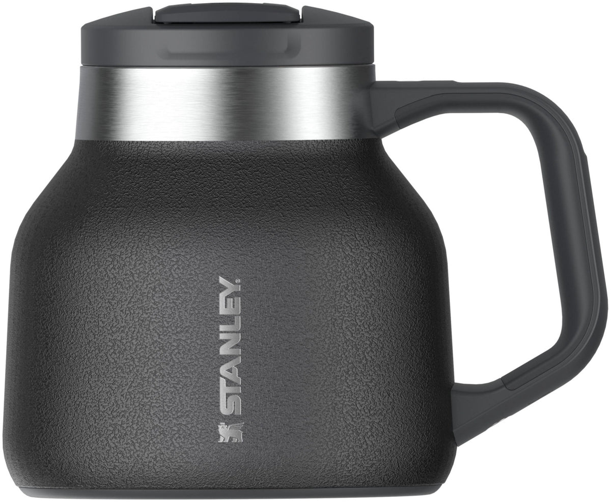 Schwarze Stanley-Thermosflasche Steadfast Admiral Mug in hammertone black