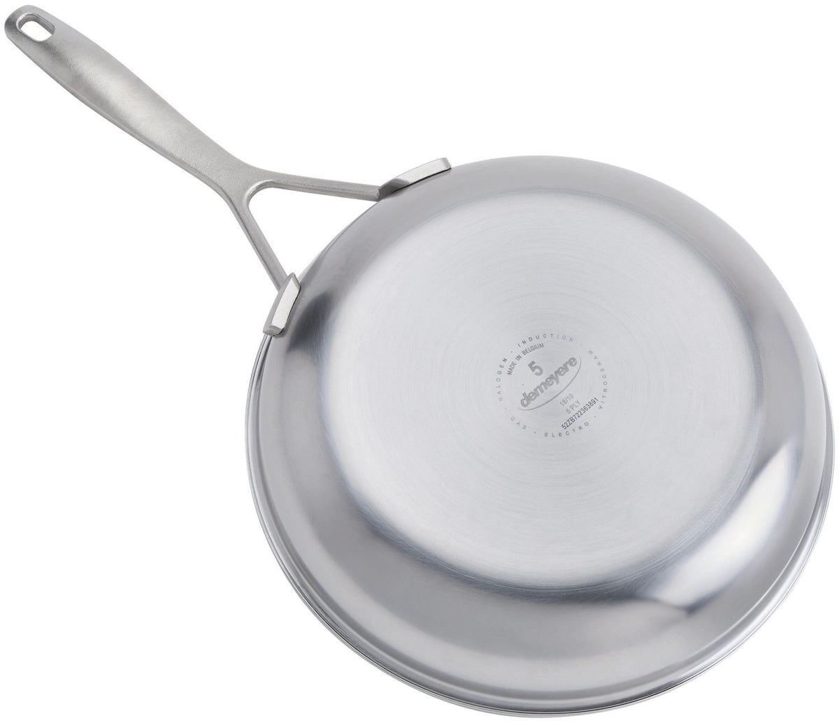 Industry 5 Bratpfanne NanoTouch 24cm in Silber präsentiert im Onlineshop von KAQTU Design AG. Bratpfanne ist von Demeyere