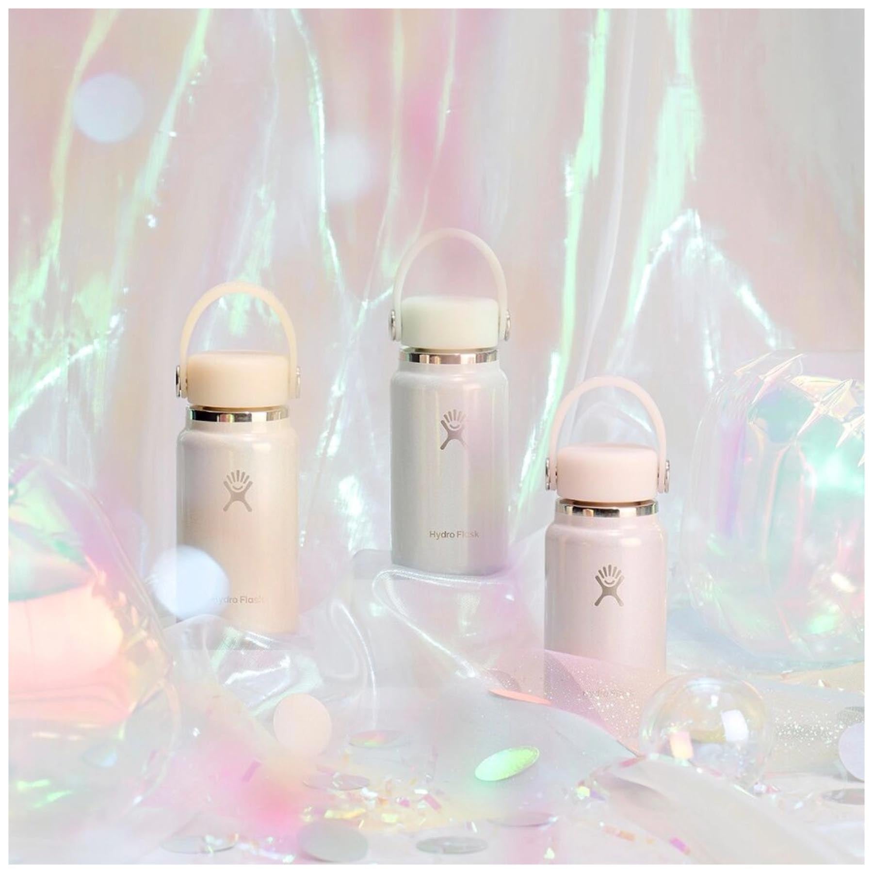 Elegante Micro Hydro Trinkflasche in glimmer pink von Hydro Flask, 200ml, ideal für kalte Getränke und unterwegs, mit modernem Design.