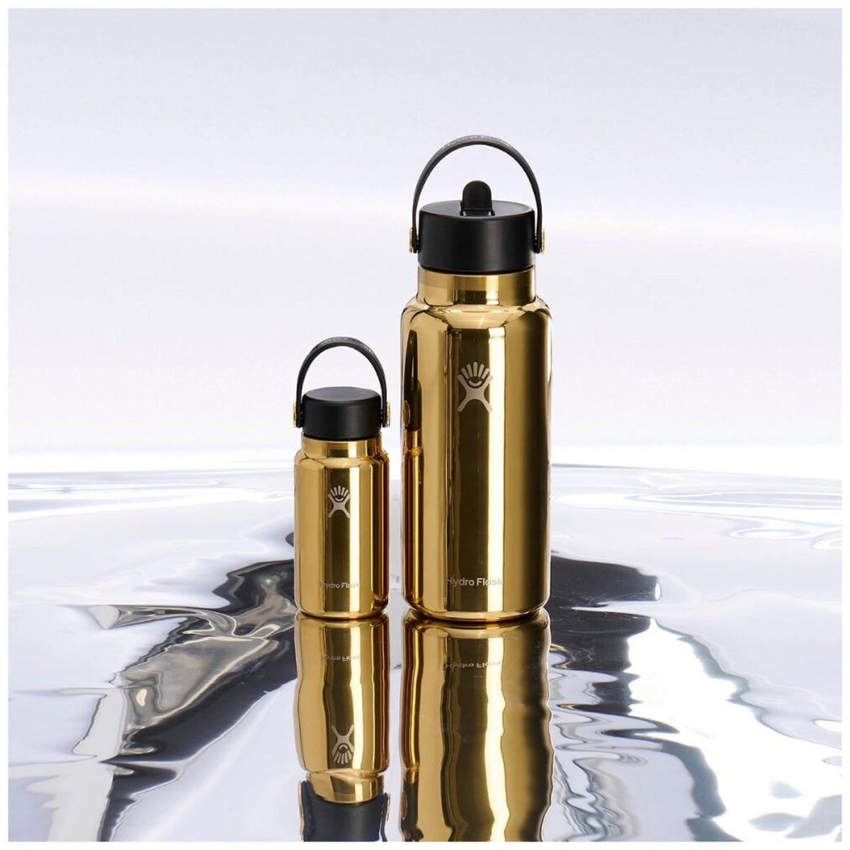 Trinkflasche Micro Hydro 200ml gold in Gold präsentiert im Onlineshop von KAQTU Design AG. Thermosflasche ist von Hydro Flask