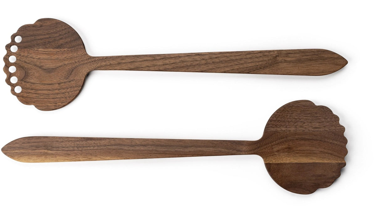 Salatbesteck aus Walnussholz in Braun mit langen Griffen und grosser Laffe, Länge 32.5cm, von Continenta, seidig geöltes Finish.