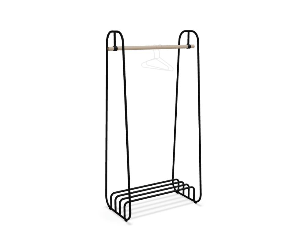 Mono MN01 Kleiderständer von Mdd in minimalistischer Metalloptik, freistehend für Jacken, Mäntel und Accessoires