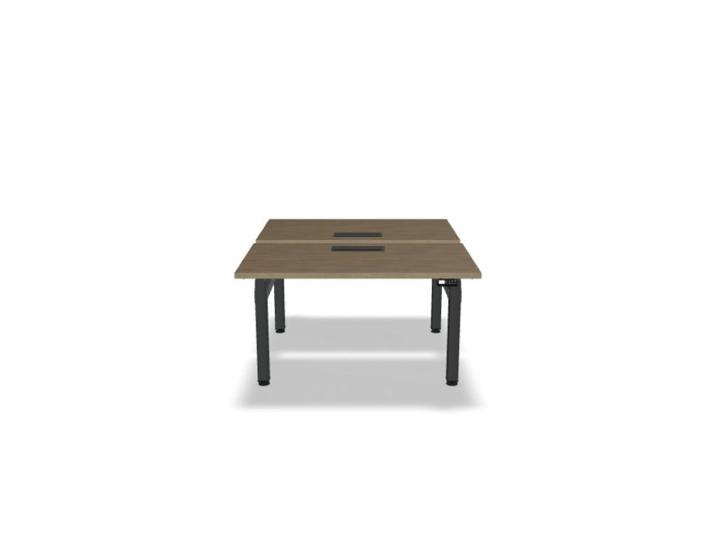 Doppelschreibtisch Ogi Drive Bench in Honigeiche mit schwarzem Metallgestell, zwei Teleskopsäulen und Bedienfeldern für Höhenverstellung.