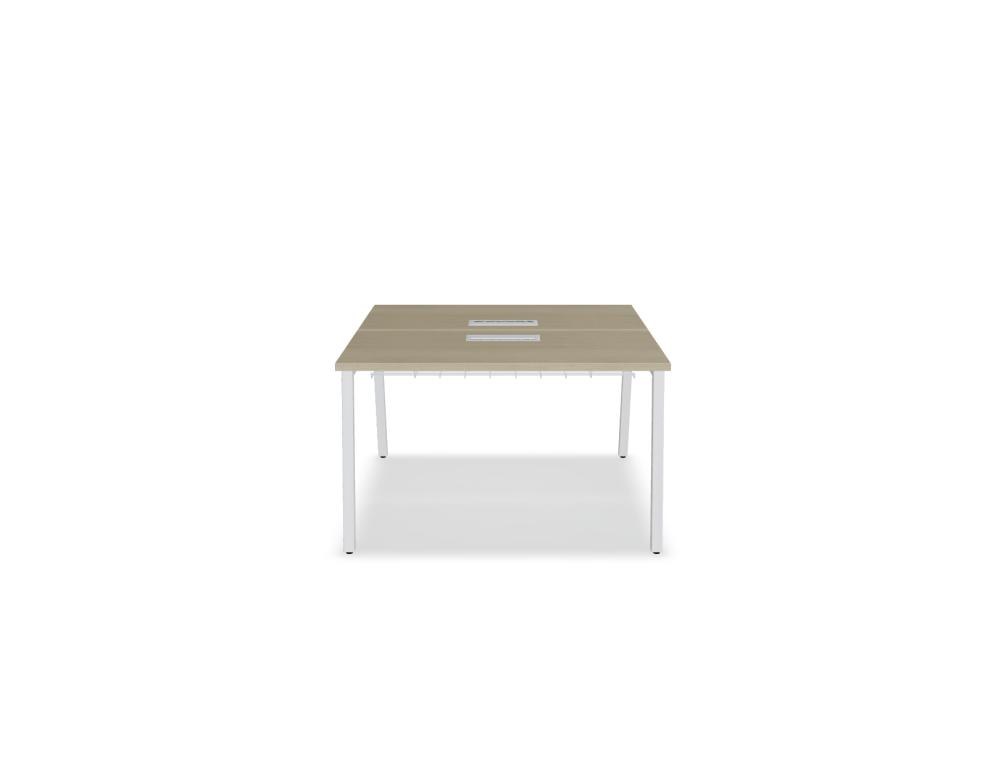 Doppelschreibtisch Ogi M Bench von Mdd mit Melamin-Tischplatte in Honigeiche und schwarzem Metallgestell, für zwei Arbeitsplätze.