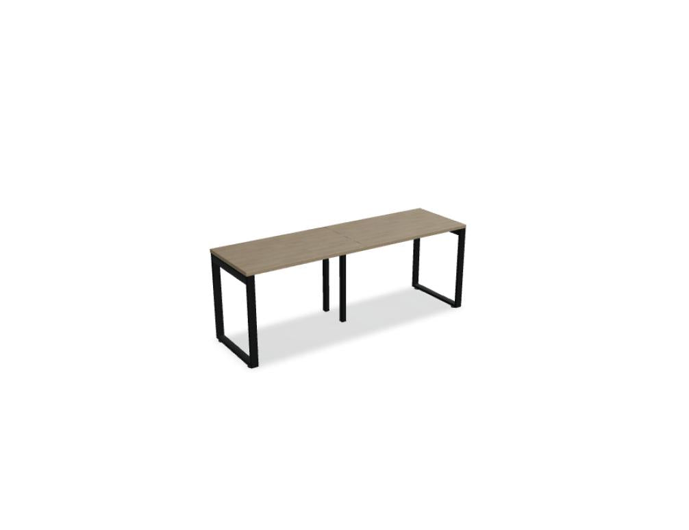 Bild zeigt den Ogi Q BOQ10E2 Schreibtisch aus der MDD-Serie, kompakt moderner Arbeitstisch mit klaren Linien, Holzoptikplatte und stabiler Metallständerstruktur