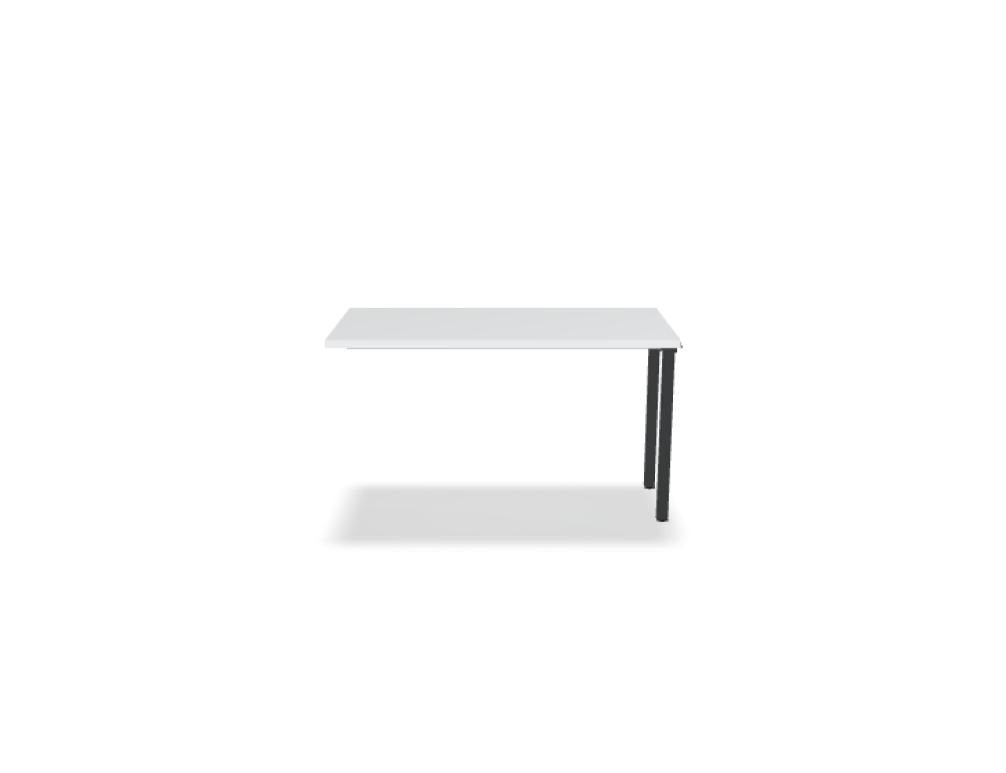 Schreibtisch Ogi U von Mdd mit Tischplatte in Honigeiche und pulverbeschichtetem, schwarzem Metallgestell im minimalistischen Design.