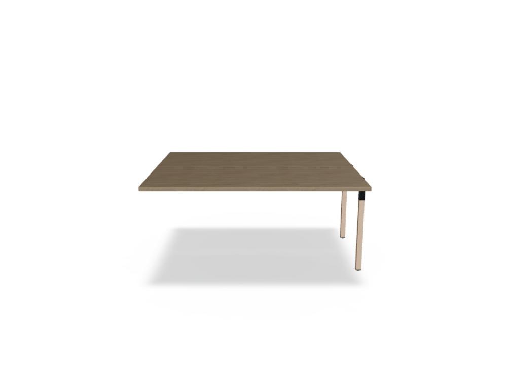Doppelschreibtisch Ogi W Bench mit Platte in Honigeiche, Gestell aus Eschenholz und schwarzem Metallrahmen, für zwei Arbeitsplätze.