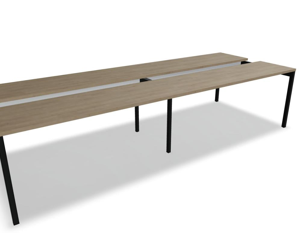 Esstisch aus Holz in hellem Ton, glatte Oberflächen, modernes Design; großzügige rechteckige Tischplatte, robuste Beine, ideal für Familienessen und gesellige Runden.