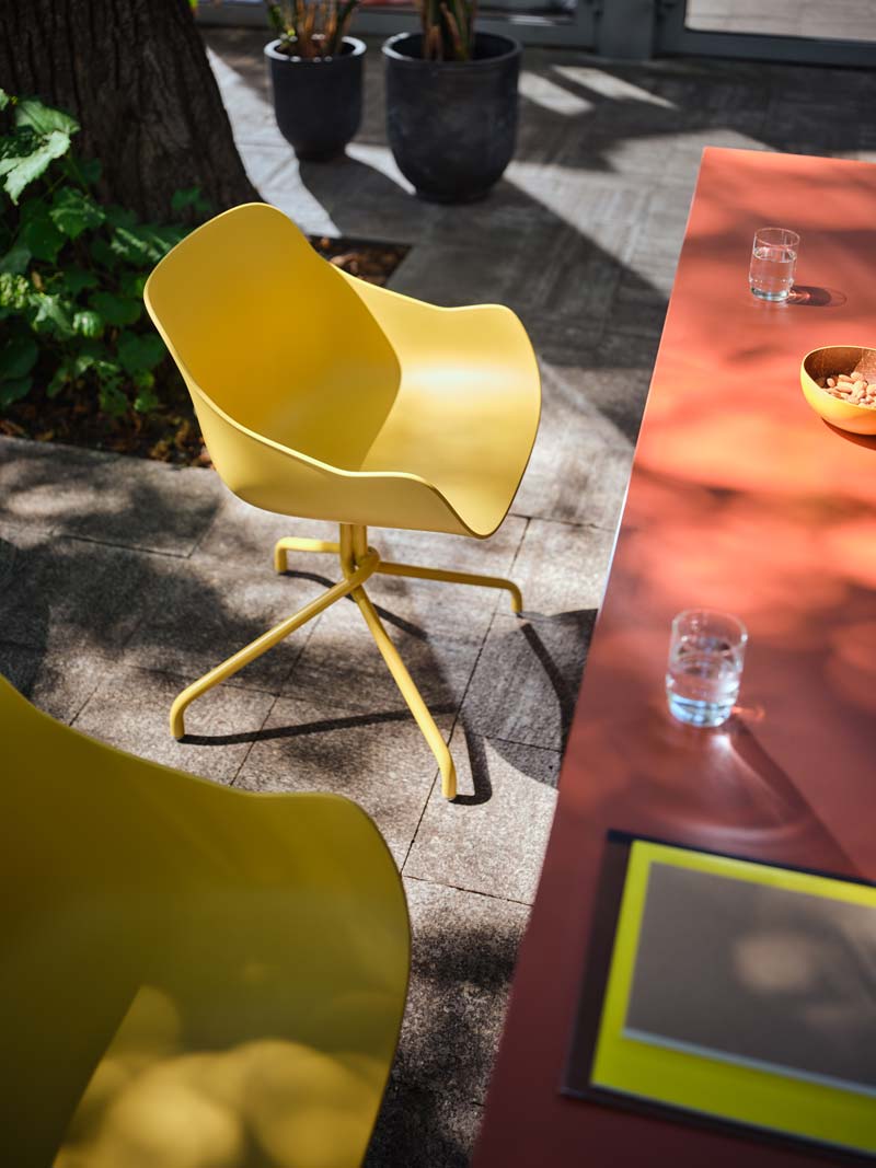 Eleganter Drehstuhl Baltic Basic BL1P19K von Mdd, perfekt für stilvolle Büros und Homeoffices, bietet Komfort und modernes Design.