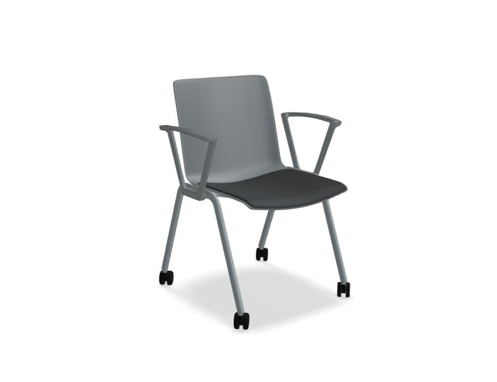 Stuhl Shila von Mdd mit vierbeinigem Metallgestell, Sitz aus Polypropylen in Dunkelgrün RAL 6012, ohne Armlehnen, stapelbar.