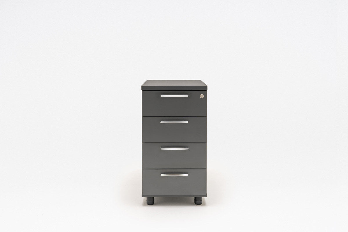 Schwarzer Standcontainer mit mehreren Schubladen, Melaminplatte, Aluminiumgriff und Rollen, freistehend im Büro.