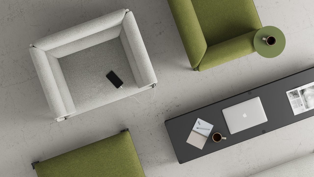 Moderner Sessel Stilt SISH1 mit stilvoller hoher Rückenlehne, ideal für gemütliche Stunden in zeitgemäßen Interiors.