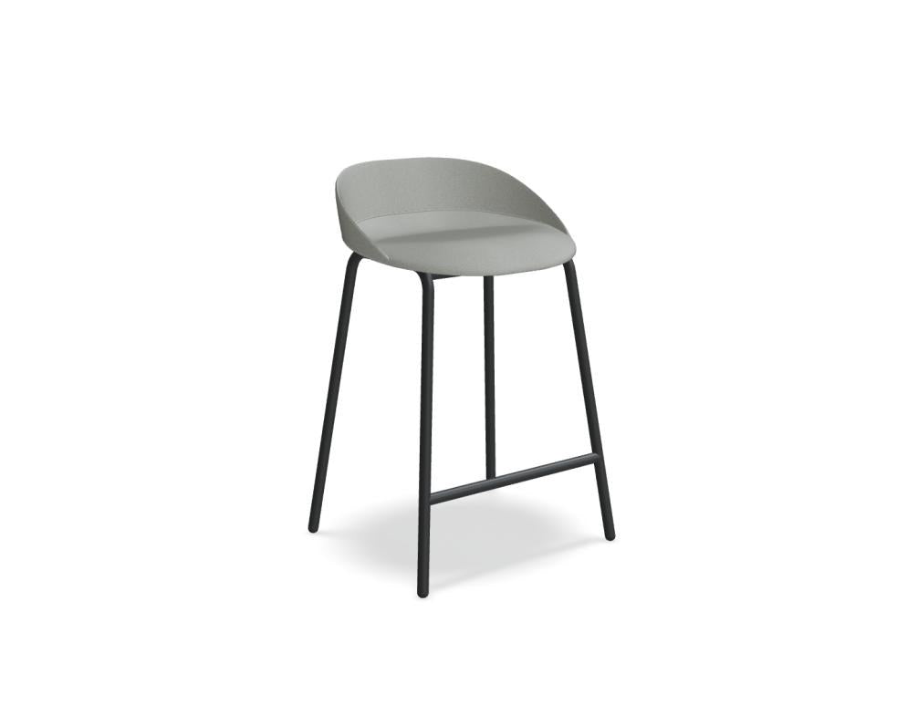 Gepolsterter Outdoor-Barhocker Team von Mdd in Olivgrün mit dunkelgrünem Metallgestell, niedriger Rückenlehne und integrierter Fussstütze.