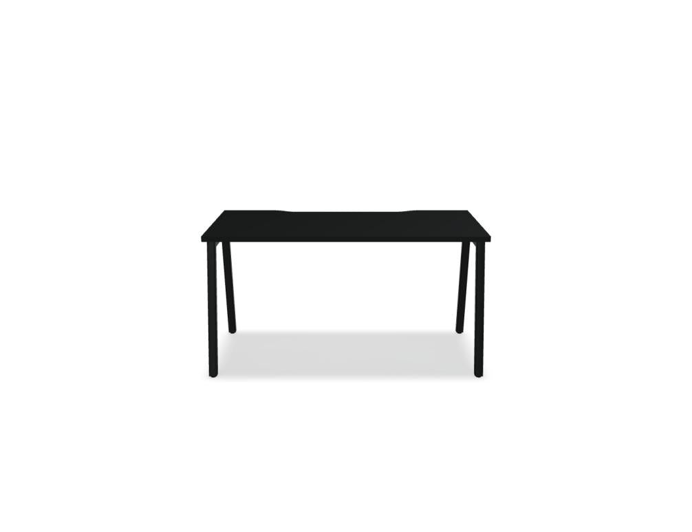 Schreibtisch Ogi M von Mdd mit Tischplatte in Honigeiche und schwarzem Metallgestell im 40x40 mm Profil, schräge Beine.