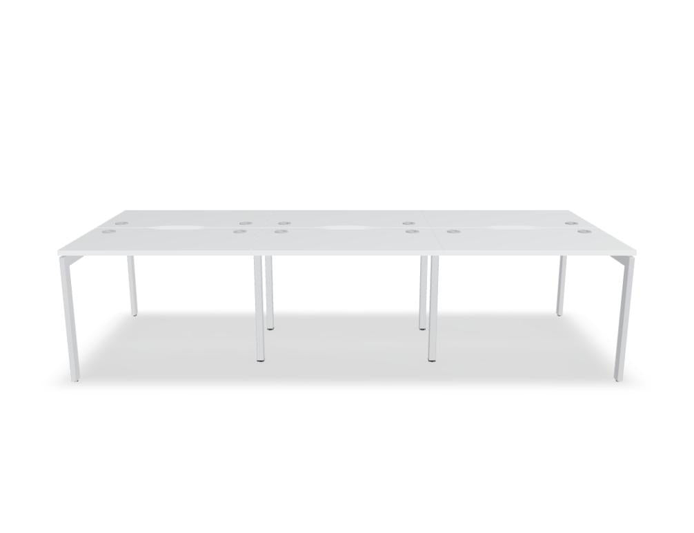 Doppelschreibtisch Ogi U Bench von Mdd mit Melaminplatte in Honigeiche und schwarzem Metallgestell, für zwei Arbeitsplätze.