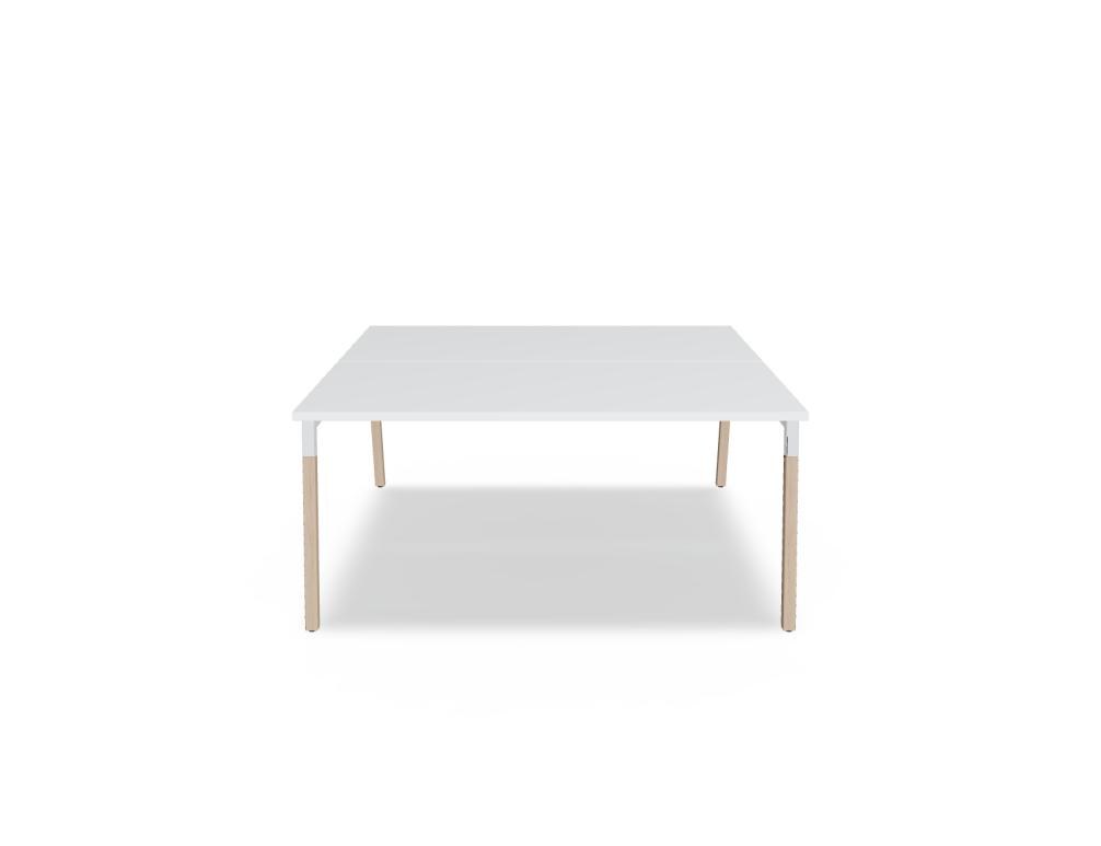 Doppelschreibtisch Ogi W Bench mit Platte in Honigeiche, Gestell aus Eschenholz und schwarzem Metallrahmen, für zwei Arbeitsplätze.