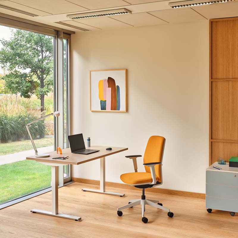Moderner Rollcontainer Color SLD12HT von Mdd in elegantem Weiß, perfekt für die Organisation im Büro oder Homeoffice, ausgestattet mit mehreren Schubladen und mobilen Rollen.
