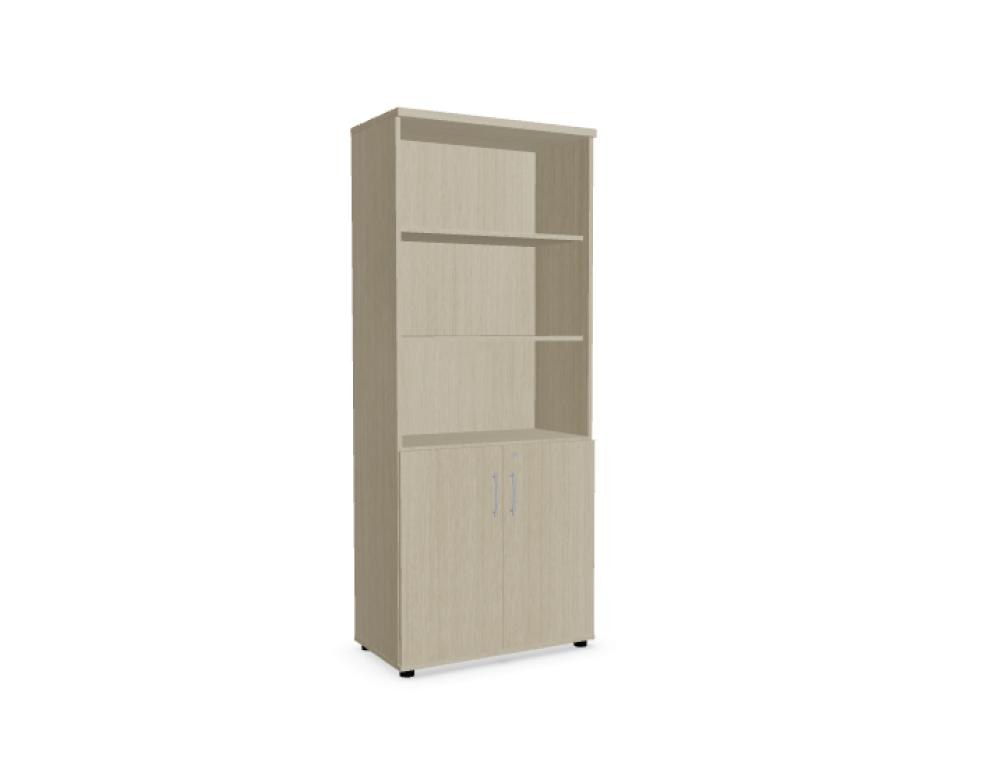 Halbregal von Mdd in Eiche Natur mit weisser Korpusfarbe, Melamin-Oberflächen, Fachböden und Tür mit Aluminiumgriff.