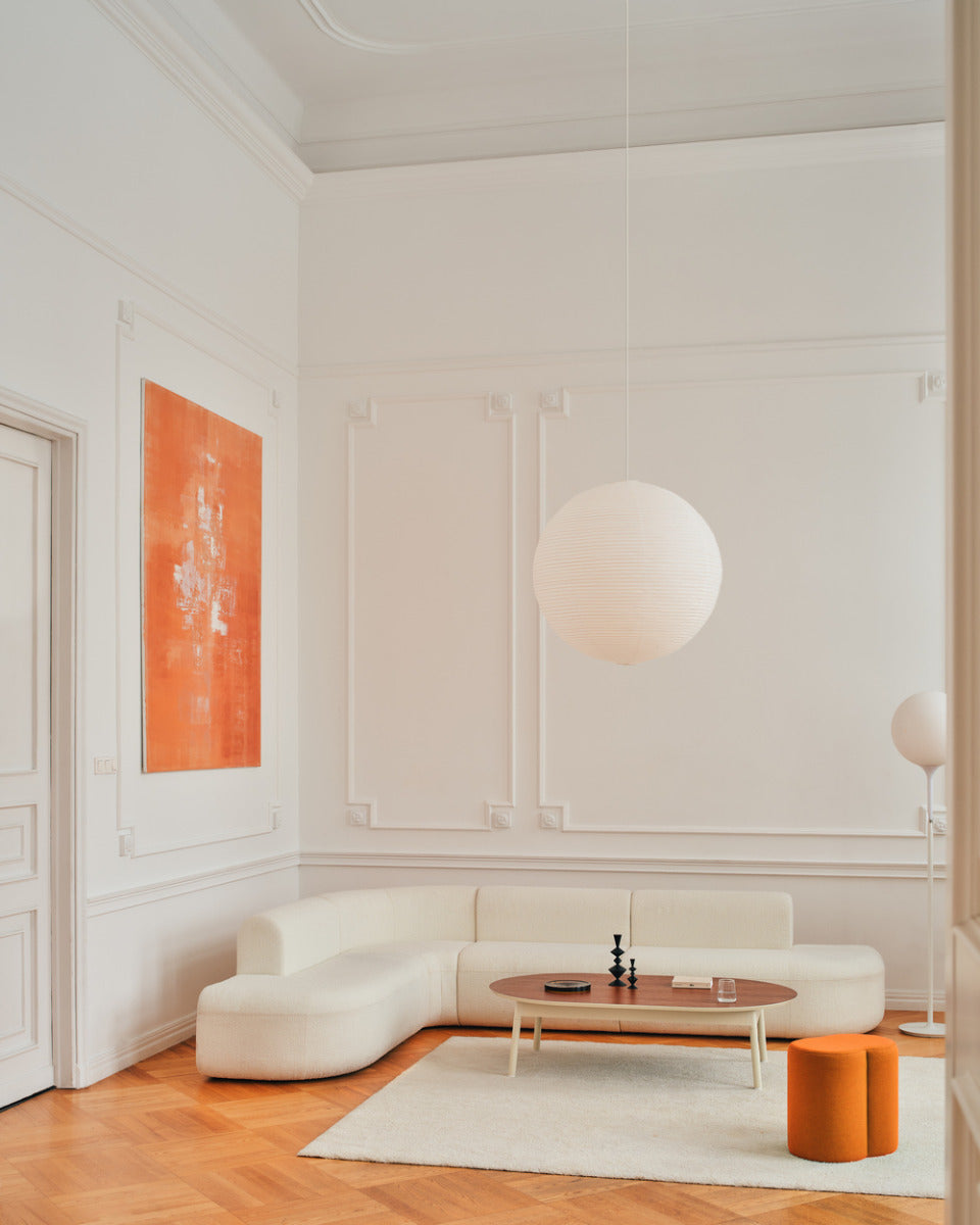 Elegantes 5er-Sofa Artiko AT15 von Mdd, stilvolles Design in sanften Farbtönen, ideal für moderne Wohnräume mit komfortablen Armlehnen.