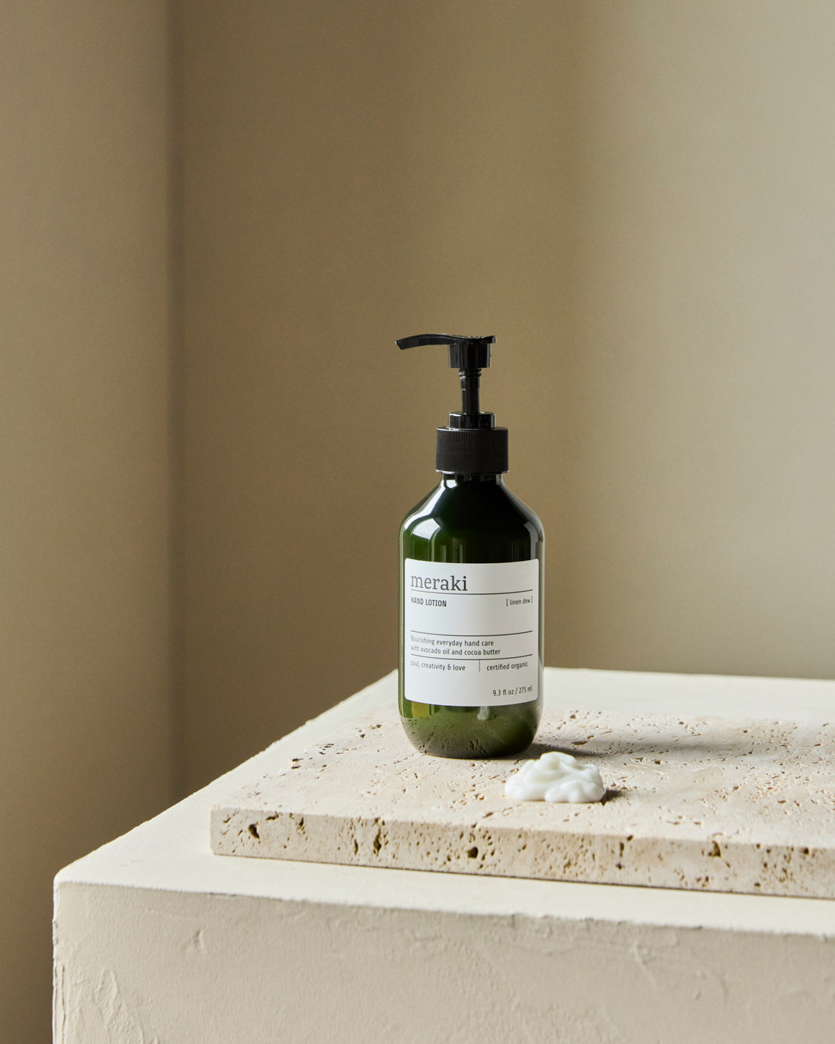 Hand Lotion, Linen dew in Grün präsentiert im Onlineshop von KAQTU Design AG. Körperpflege ist von Meraki