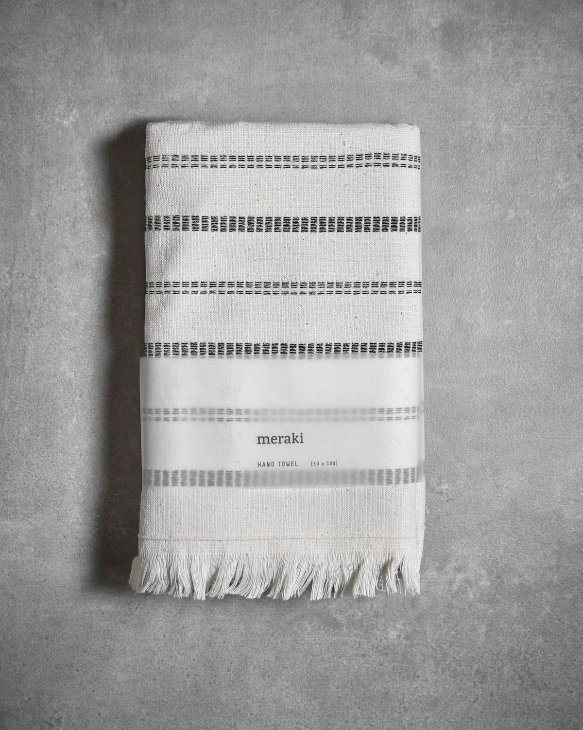 Handtuch, MKTrue, Off-White,Schwarz in Off-White, Schwarz präsentiert im Onlineshop von KAQTU Design AG. Handtuch ist von Meraki