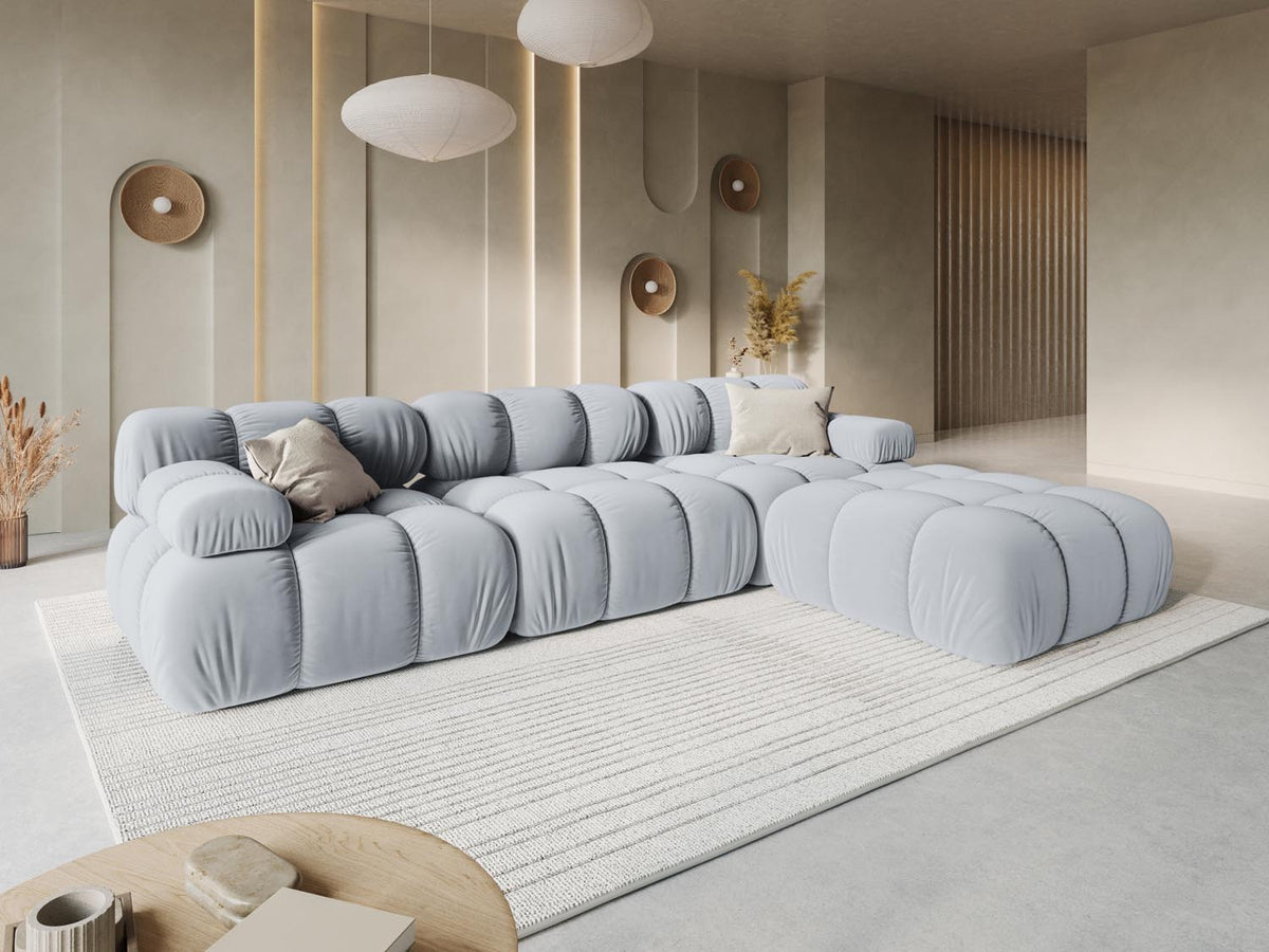 Bellis Velour modulares Sofa 3 Sitzer 94cm in Light Blue-Bluvel präsentiert im Onlineshop von KAQTU Design AG. 3er Sofa ist von Micadoni