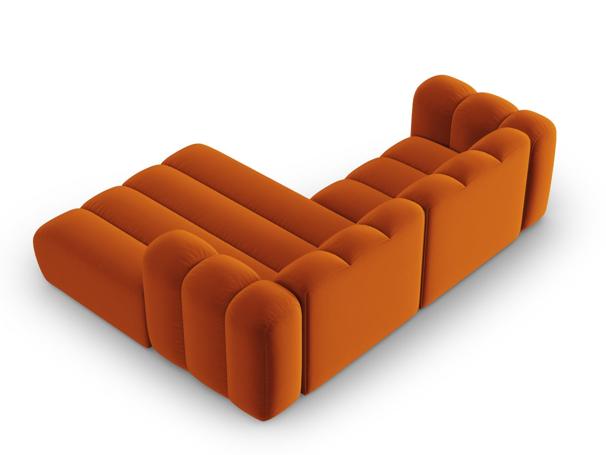 Lupine Velour modulares Ecksofa rechts 3 Sitzer in Terracotta-Salvador präsentiert im Onlineshop von KAQTU Design AG. L-Sofa rechts ist von Micadoni