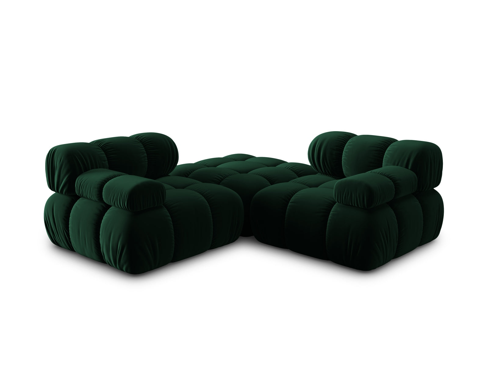 Erleben Sie das Bellis Velour Sofa 3 Sitzer von Micadoni – ein elegantes, modulares Möbelstück, das Komfort und individuelle Gestaltungsmöglichkeiten bietet.